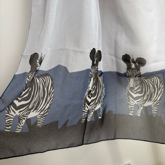 SYMPHONY Zebra Lightweight Semi Sheer Scarf Abstract Geometric Shapes - Picture 4 of 16